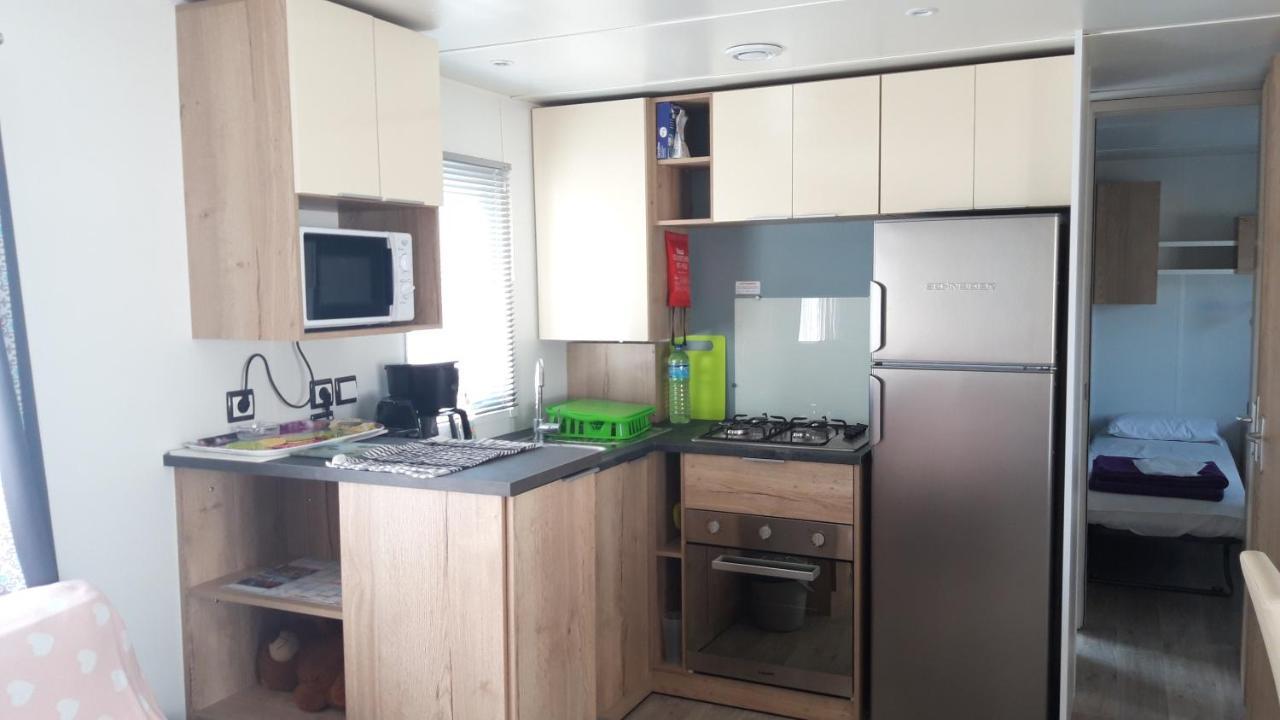 Mobilhome 6 à 8 personnes Canet-en-Roussillon Extérieur photo