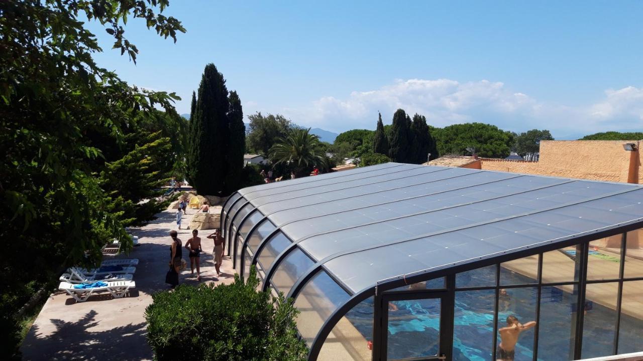 Mobilhome 6 à 8 personnes Canet-en-Roussillon Extérieur photo