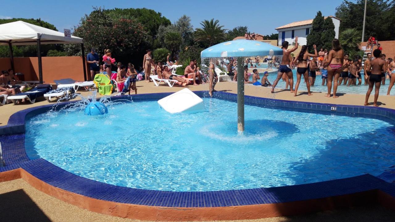 Mobilhome 6 à 8 personnes Canet-en-Roussillon Extérieur photo
